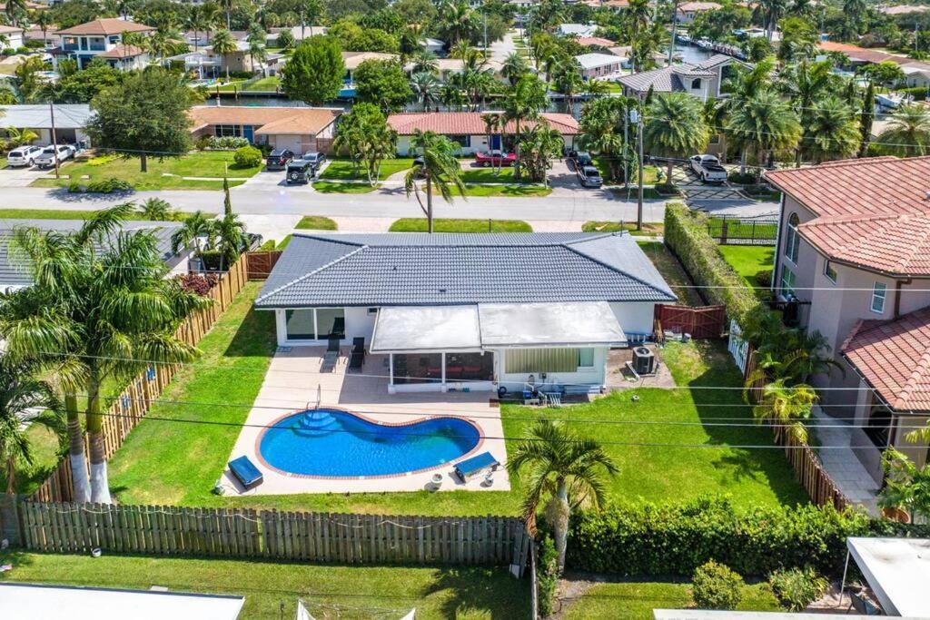 Amazing Home W Heated Pool 8 Mins To The Beach Lighthouse Point Kültér fotó